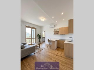 Trilocale in Vendita a Firenze, zona San Jacopino, 310'000&euro;, 60 m²