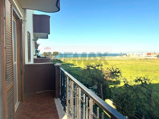 Trilocale in Vendita a Trani, 169'000&euro;, 102 m²
