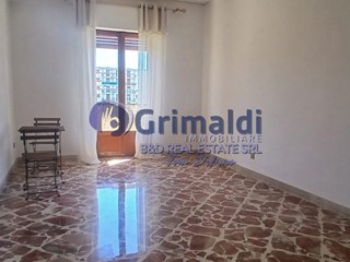 Quadrilocale in Vendita a Bagheria, 155'000&euro;, 140 m²