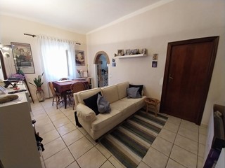Quadrilocale in Vendita a Calci, 125'000&euro;, 70 m², arredato