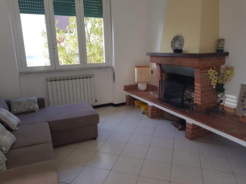 Appartamento in Affitto a Camaiore, zona Lido di Camaiore, 1'500&euro;, 60 m², arredato