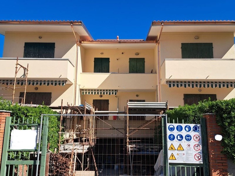 Quadrilocale in Vendita a Rosignano Marittimo, zona Rosignano Solvay, 290'000&euro;, 75 m², con Box