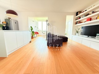 Appartamento in Vendita a Massa, zona Castagnetola, 280'000&euro;, 100 m², arredato