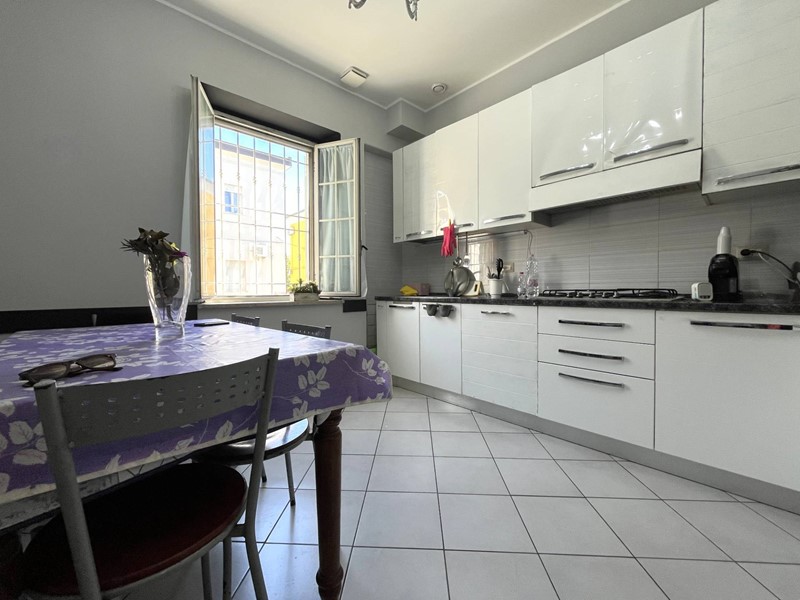 Trilocale in Vendita a Catanzaro, 89'000&euro;, 72 m²