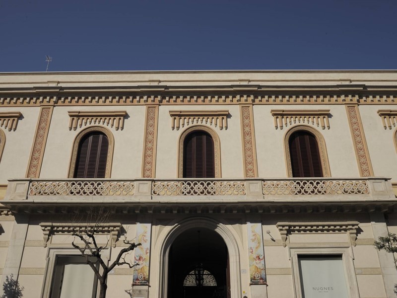 Appartamento in Vendita a Trani, 3'600'000&euro;, 1000 m²