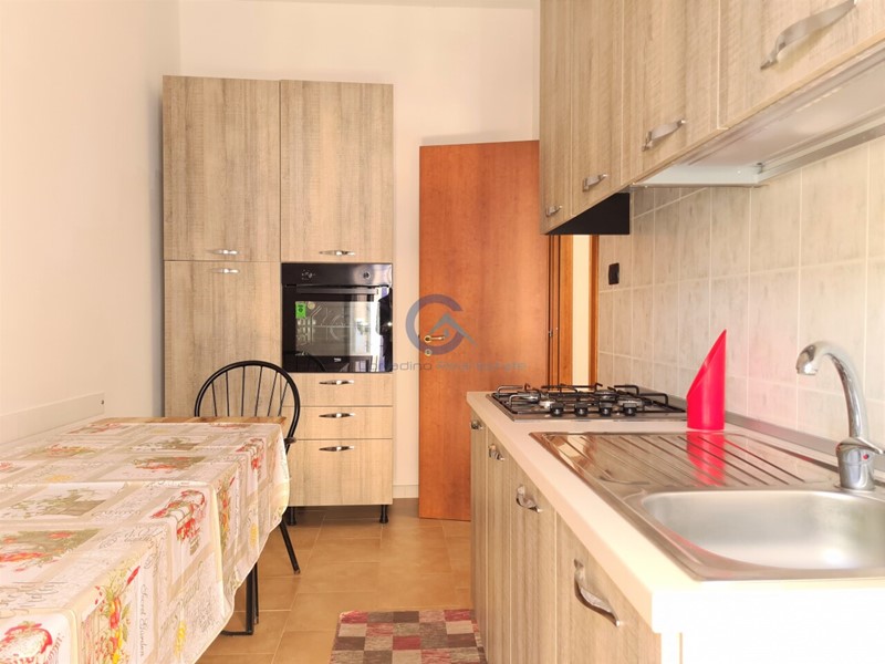 Quadrilocale in Affitto a Catanzaro, zona Lido Corso, 2'200&euro;, 90 m², arredato