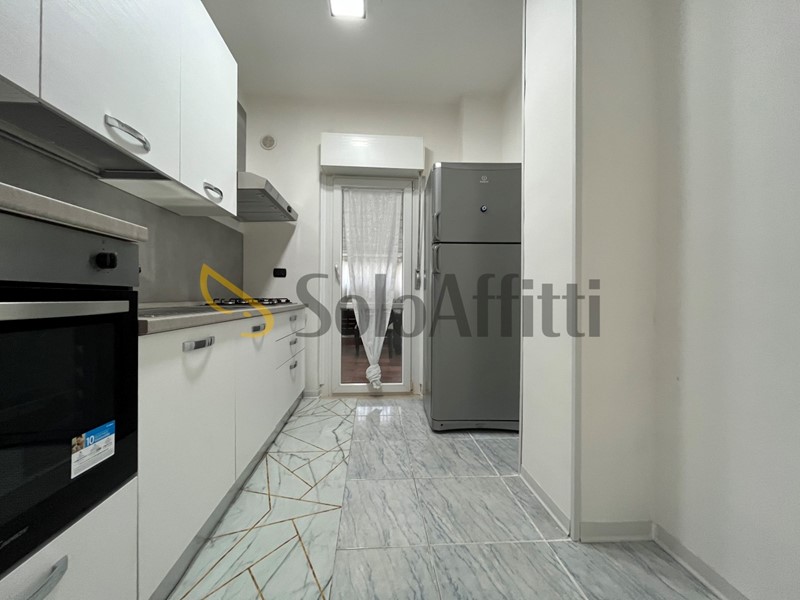 Bilocale in Affitto a Catanzaro, zona Giovino, 1'900&euro;, 65 m², arredato