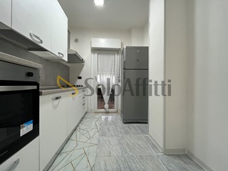 Bilocale in Affitto a Catanzaro, zona Giovino, 1'900&euro;, 65 m², arredato