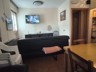 Trilocale in Affitto a Camaiore, zona Lido di Camaiore, 1'200&euro;, 50 m², arredato