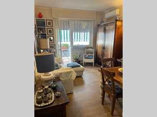 Bilocale in Vendita a Carrara, zona Marina di Carrara, 185'000&euro;, 46 m², arredato
