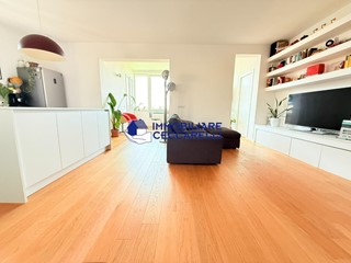Appartamento in Vendita a Massa, zona Castagnetola, 280'000&euro;, 100 m², arredato