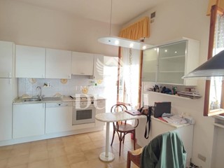 Appartamento in Vendita a Viareggio, 330'000&euro;, 95 m²