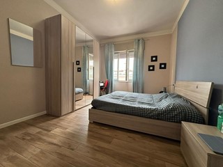 Quadrilocale in Vendita a Empoli, 240'000&euro;, 94 m², arredato