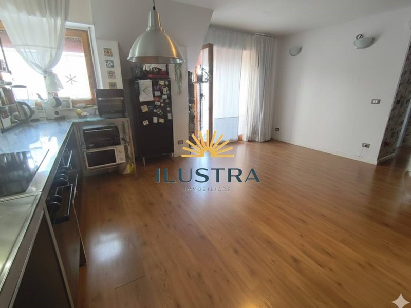 Trilocale in Vendita a San Benedetto del Tronto, 140'000&euro;, 85 m²