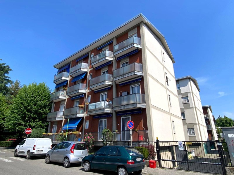 Trilocale in Vendita a Vimercate, 149'000&euro;, 95 m²