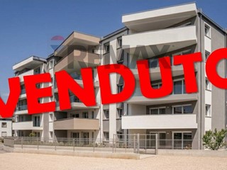 Trilocale in Vendita a Bergamo, 219'000&euro;, 87 m²