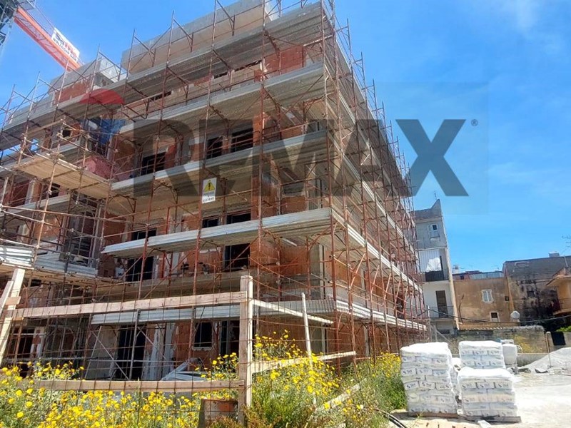 Quadrilocale in Vendita a Ficarazzi, 255'000&euro;, 120 m²