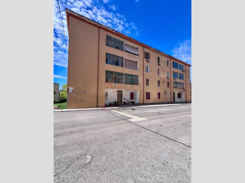 Trilocale in Vendita a Sassari, 68'000&euro;, 82 m²