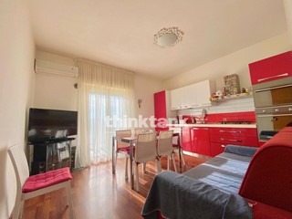 Appartamento in Vendita a Paternò, 125'000&euro;, 105 m²