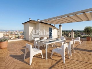 Trilocale in Vendita a Firenze, 278'000&euro;, 65 m²