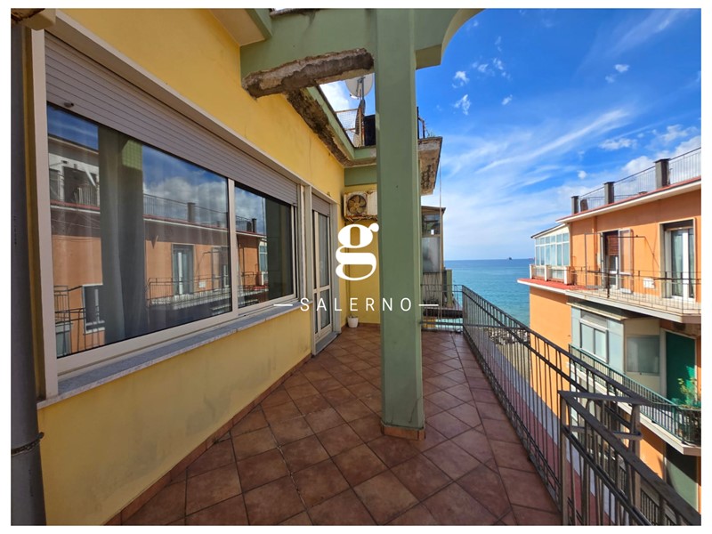 Quadrilocale in Vendita a Salerno, 415'000&euro;, 110 m², con Box