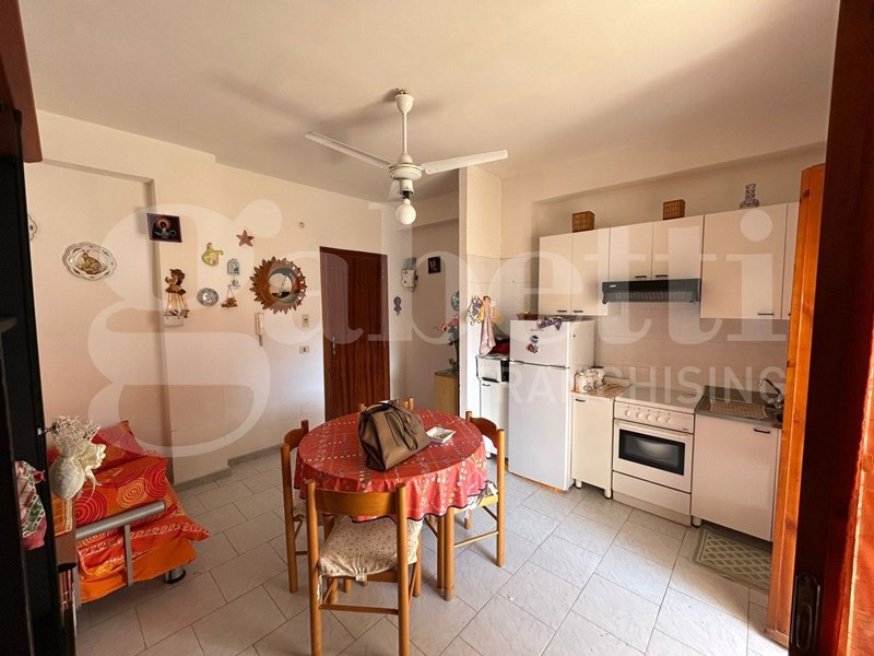Trilocale in Vendita a Scalea, 48'000&euro;, 45 m², arredato