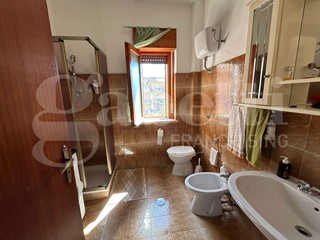 Trilocale in Vendita a Scalea, 48'000&euro;, 45 m², arredato