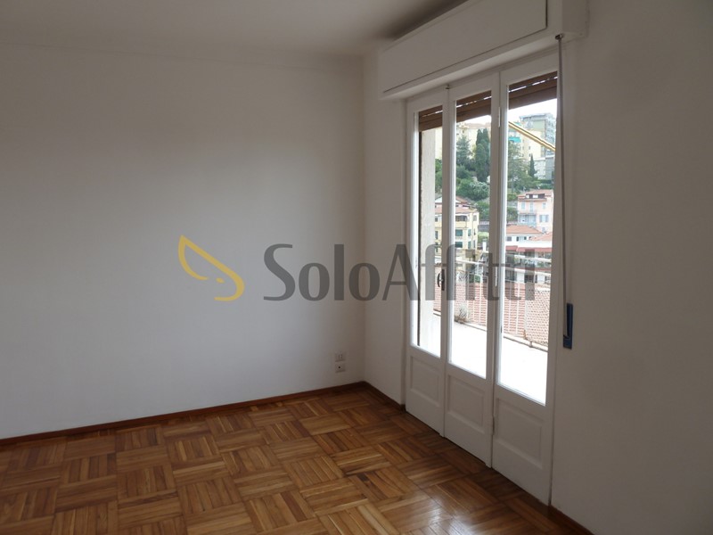 Appartamento in Affitto a Sanremo, 760&euro;, 71 m²