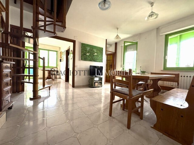 Appartamento in Vendita a Livorno, zona coteto, 179'000&euro;, 70 m²