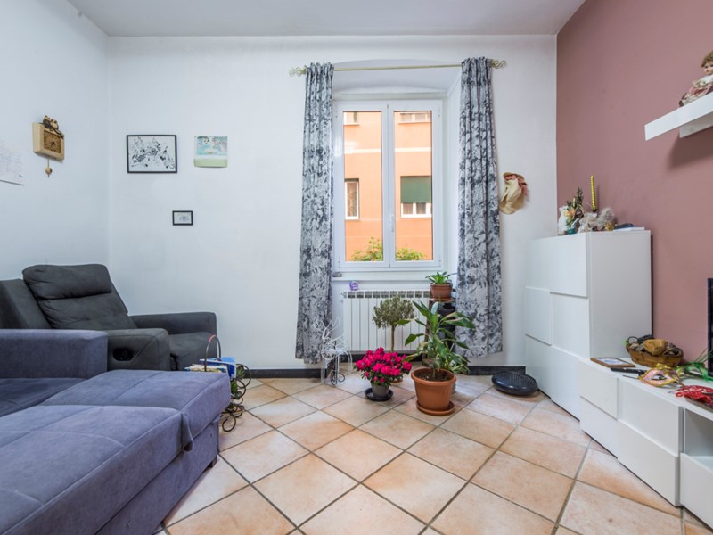 Appartamento in Vendita a Genova, zona Sturla, 127'000&euro;, 68 m²