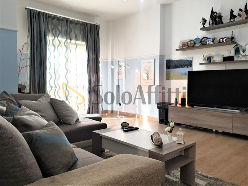 Trilocale in Affitto a Catanzaro, zona Lido Giovino, 525&euro;, 85 m²
