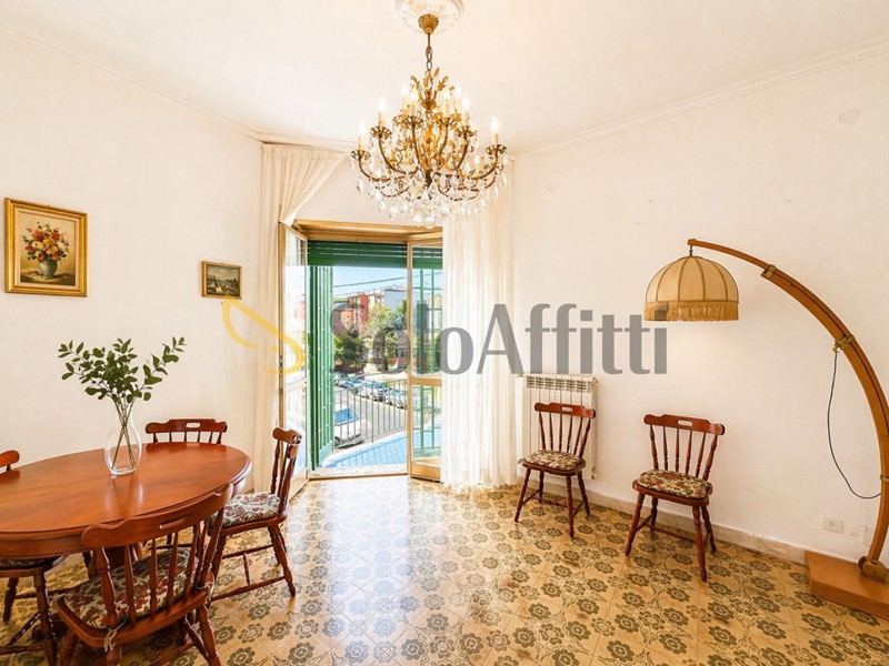 Trilocale in Affitto a Napoli, zona Cavalleggeri, 770&euro;, 80 m², arredato