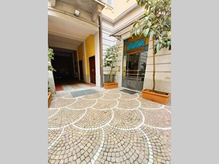 Trilocale in Vendita a Milano, zona Buenos Aires/Centrale, 515'000&euro;, 93 m²