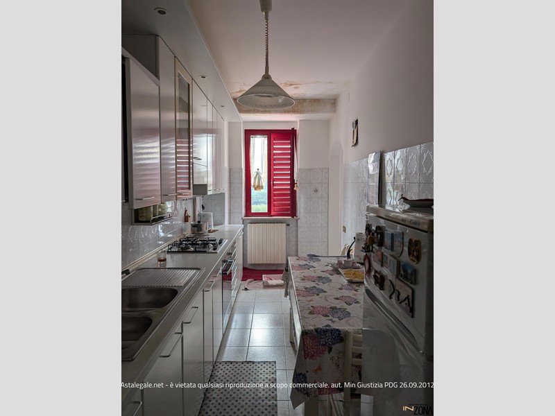 Quadrilocale in Vendita a Miglianico, 81'600&euro;, 165 m²