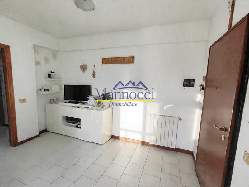 Trilocale in Vendita a Pisa, zona Riglione Oratoio, 160'000&euro;, 65 m²
