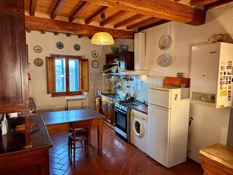 Quadrilocale in Vendita a Casole d'Elsa, zona Pievescola, 85'000&euro;, 70 m²
