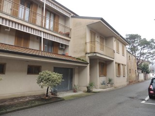 Quadrilocale in Vendita a Cozzo, 133 m², con Box