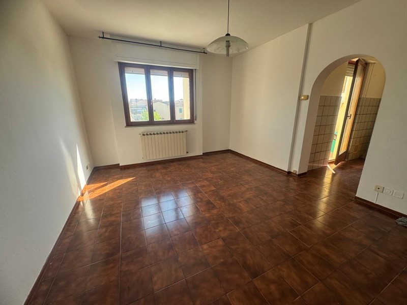 Trilocale in Vendita a Ponsacco, 130'000&euro;, 82 m²