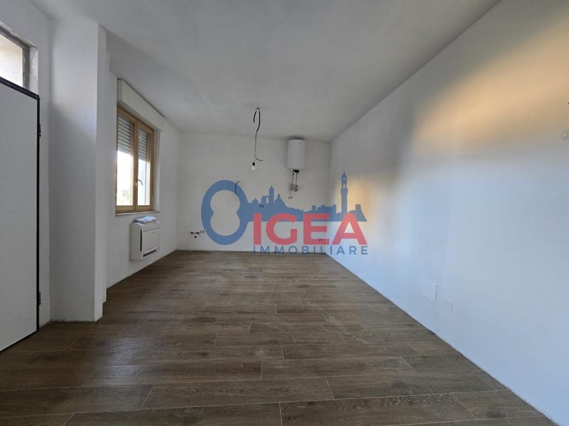 Bilocale in Vendita a Siena, zona Isola D'arbia, 128'000&euro;, 63 m²
