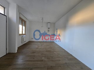 Bilocale in Vendita a Siena, zona Isola D'arbia, 128'000&euro;, 63 m²