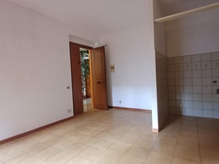 Bilocale in Vendita a Sovicille, zona San Rocco a Pilli, 85'000&euro;, 52 m², con Box
