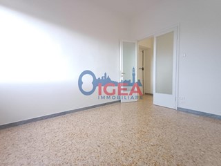 Appartamento in Vendita a Siena, 280'000&euro;, 123 m²