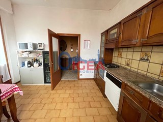 Quadrilocale in Vendita a Monteriggioni, zona Belverde, 237'000&euro;, 96 m², con Box