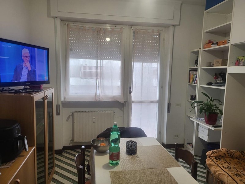 Bilocale in Vendita a Carrara, zona Marina di Carrara, 140'000&euro;, 45 m², arredato