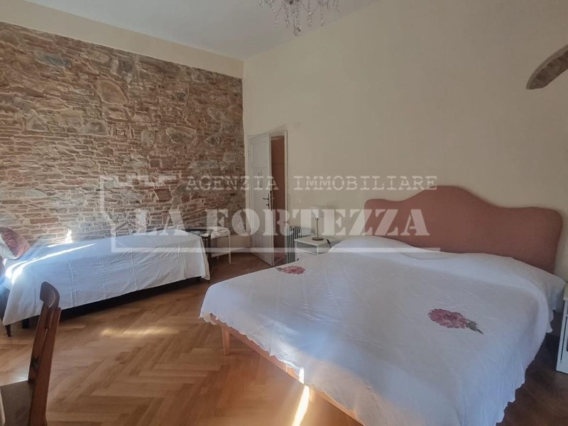 Appartamento in Affitto a Pisa, 2'000&euro;, 130 m²