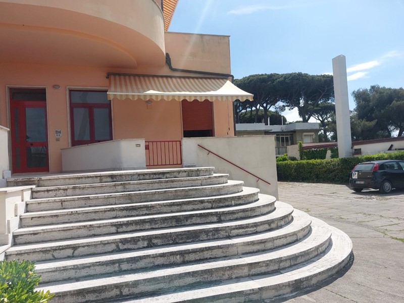 Monolocale in Vendita a Pisa, zona Tirrenia, 200'000&euro;, 40 m², arredato