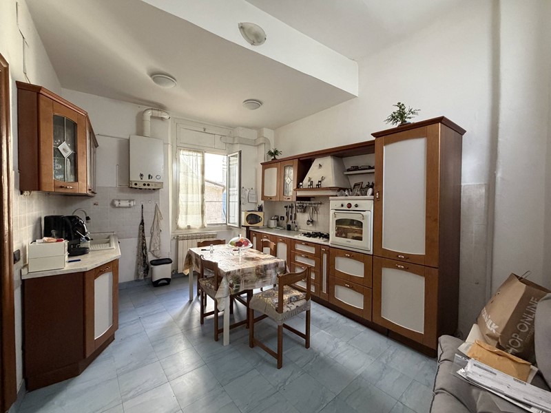 Trilocale in Vendita a Savona, 185'000&euro;, 80 m²