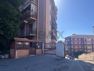 Appartamento in Vendita a Catania, 169'000&euro;, 100 m²