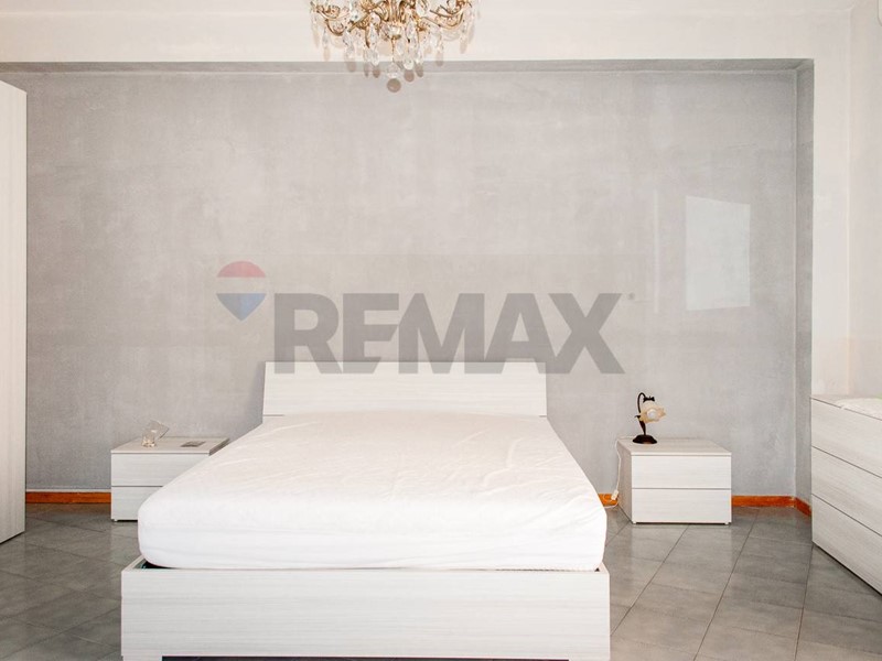 Quadrilocale in Vendita a Aci Sant'Antonio, 68'000&euro;, 104 m²