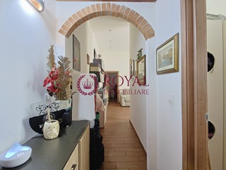Quadrilocale in Vendita a Livorno, 165'000&euro;, 90 m²